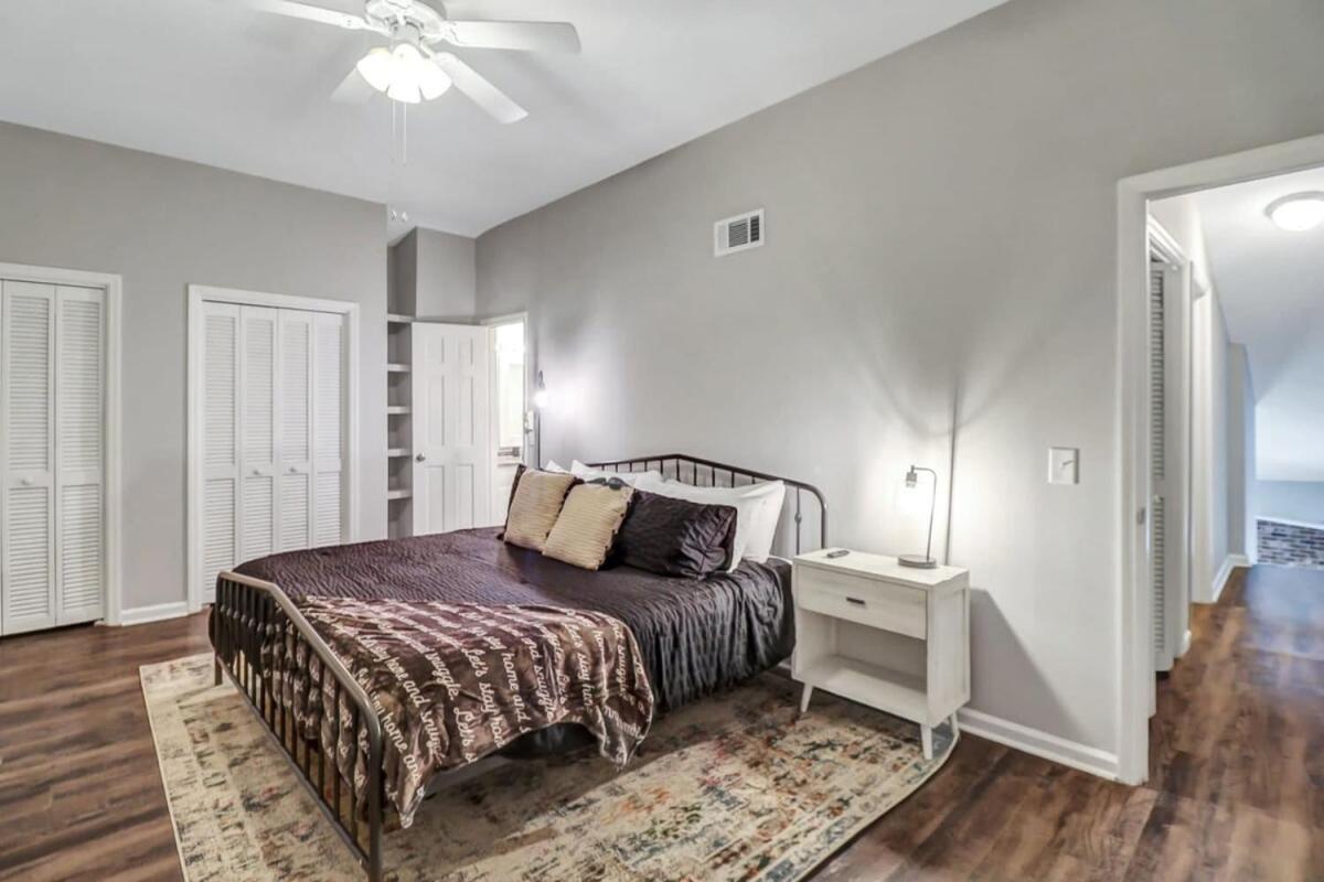 Eagle'S Landing Loft-Downtown Above Bull & Barrel Apartment Statesboro Ngoại thất bức ảnh