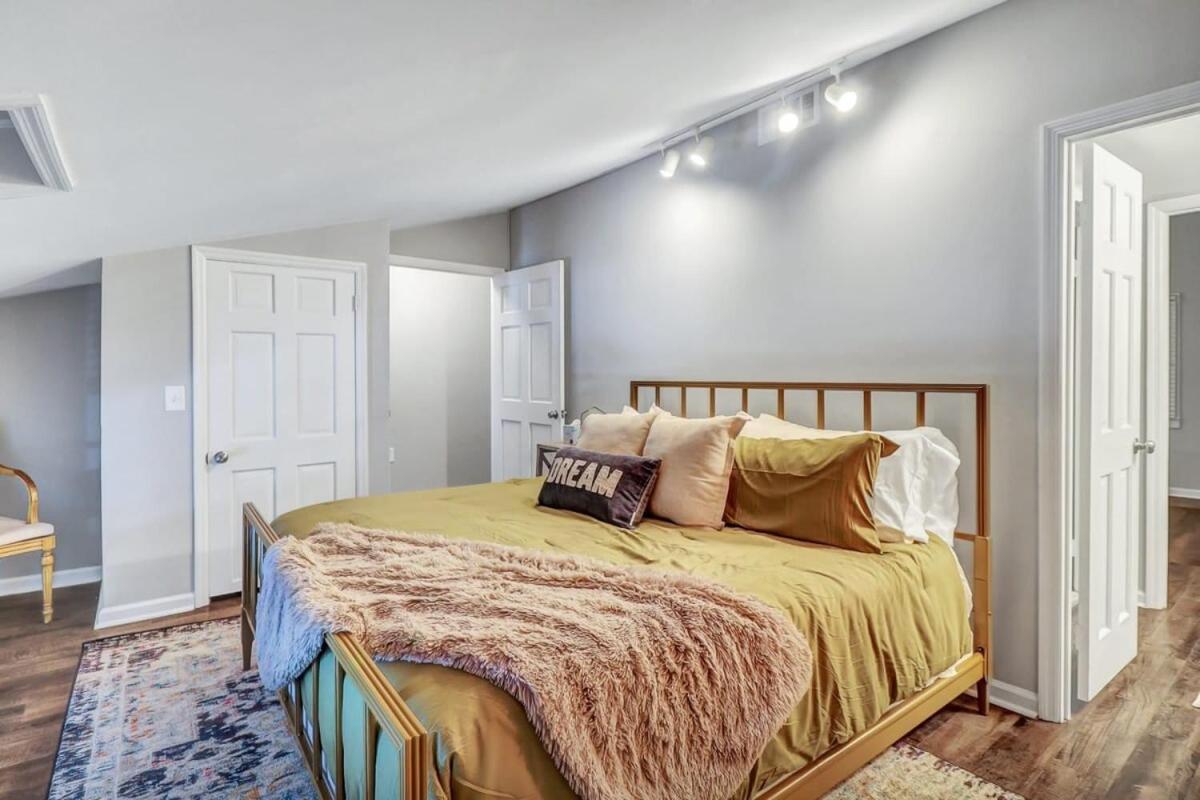 Eagle'S Landing Loft-Downtown Above Bull & Barrel Apartment Statesboro Ngoại thất bức ảnh