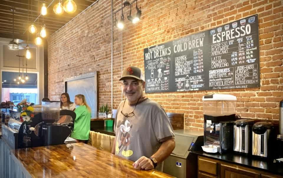 Eagle'S Landing Loft-Downtown Above Bull & Barrel Apartment Statesboro Ngoại thất bức ảnh